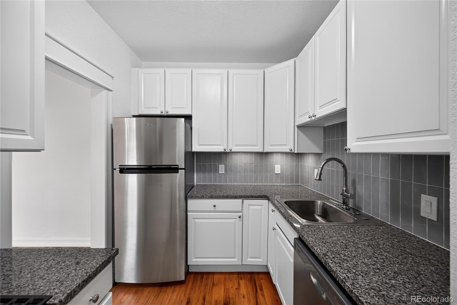 MLS Image #14 for 1650 n pearl street,denver, Colorado
