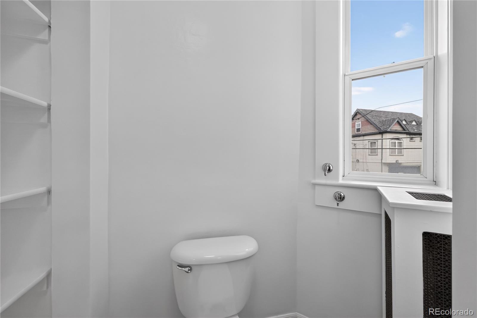MLS Image #18 for 1650 n pearl street,denver, Colorado