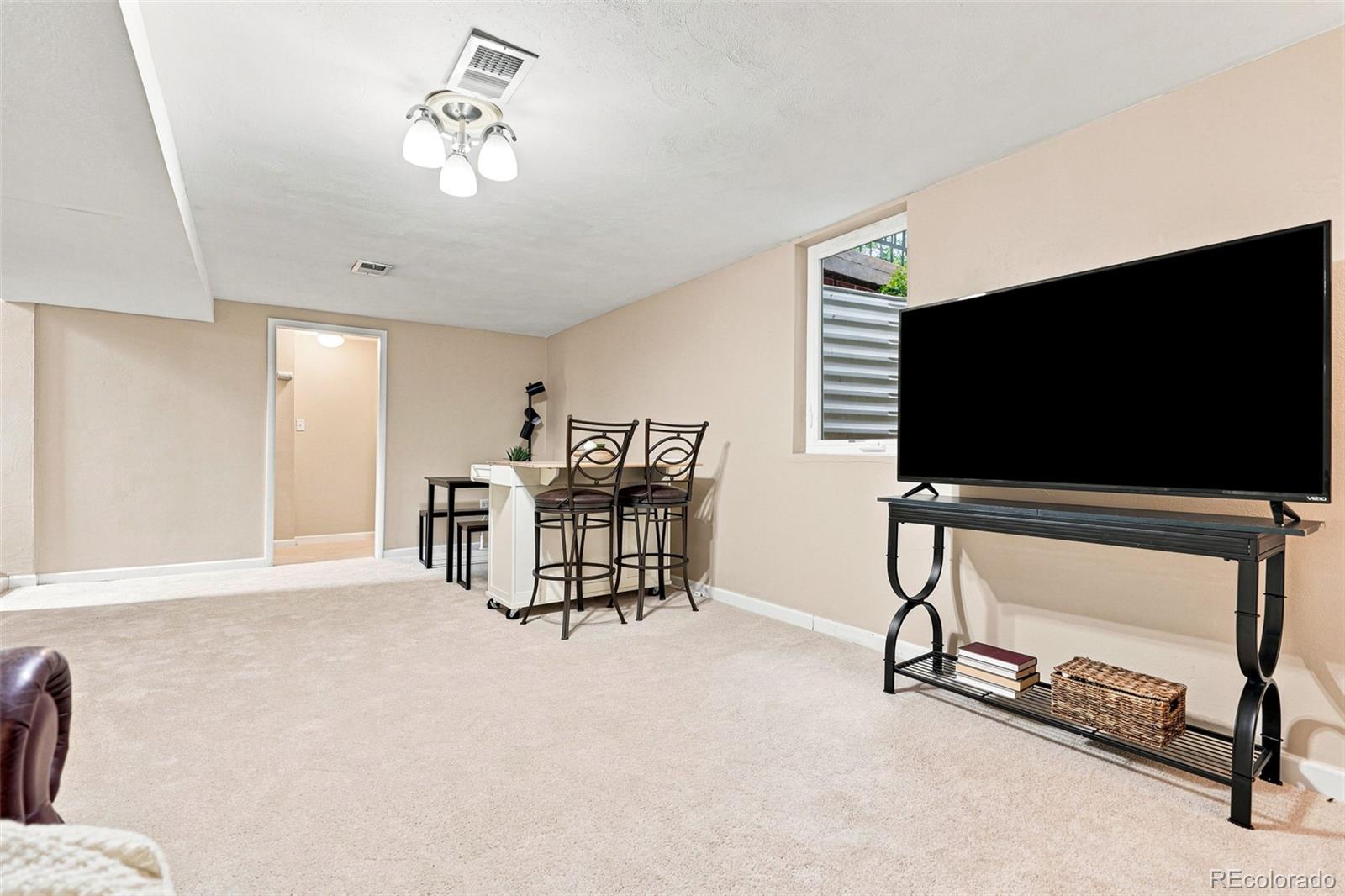 MLS Image #16 for 632  ogden street,denver, Colorado
