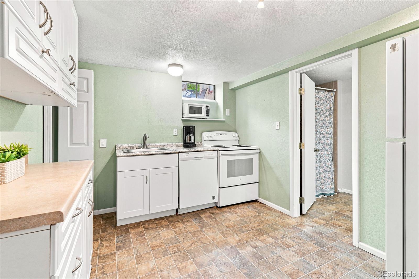 MLS Image #19 for 632  ogden street,denver, Colorado