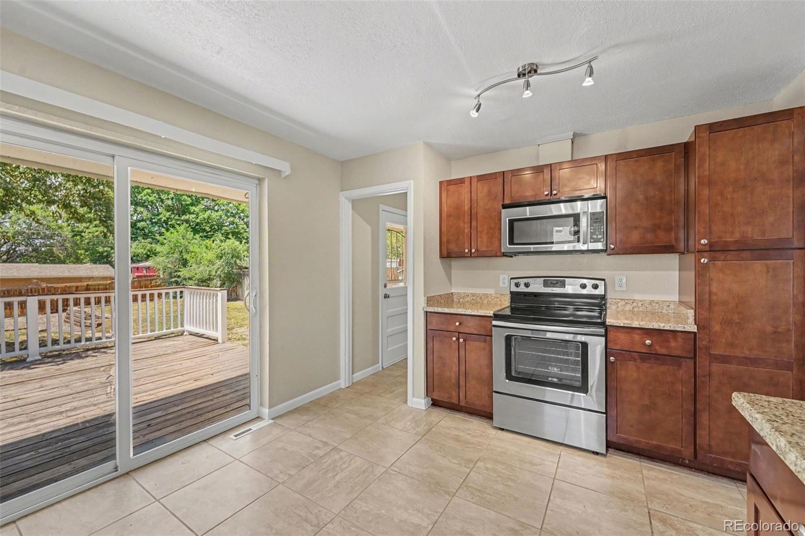 MLS Image #10 for 4459 s fox street,englewood, Colorado