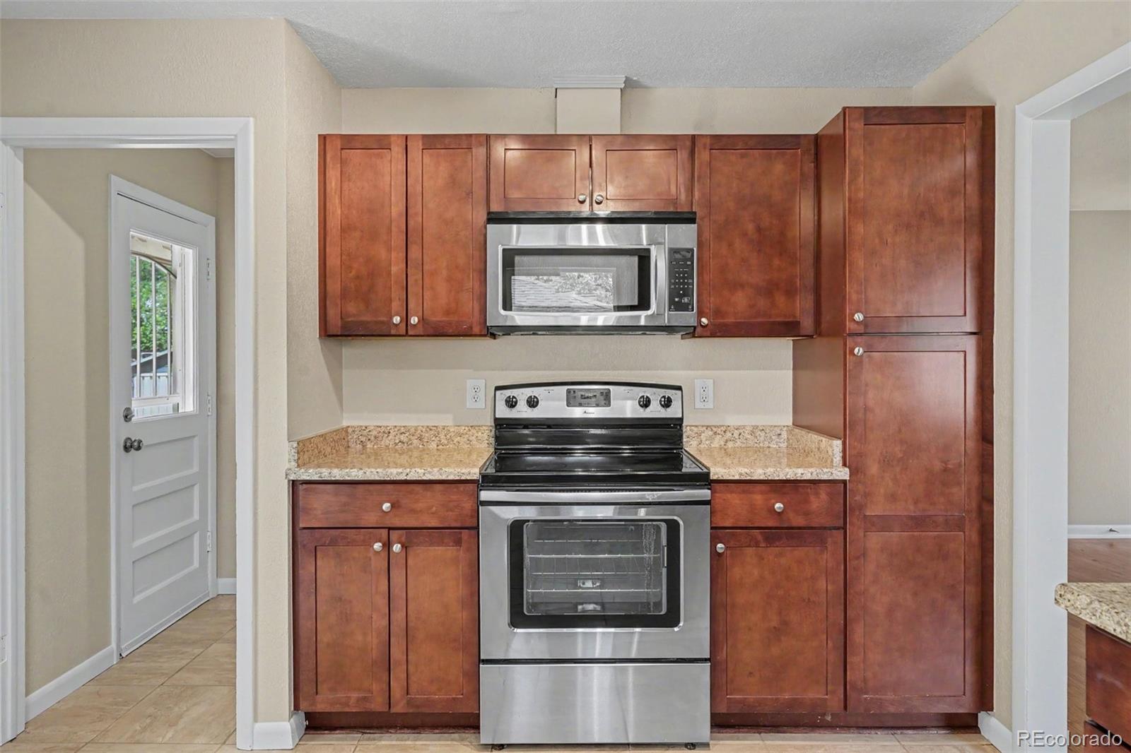 MLS Image #11 for 4459 s fox street,englewood, Colorado