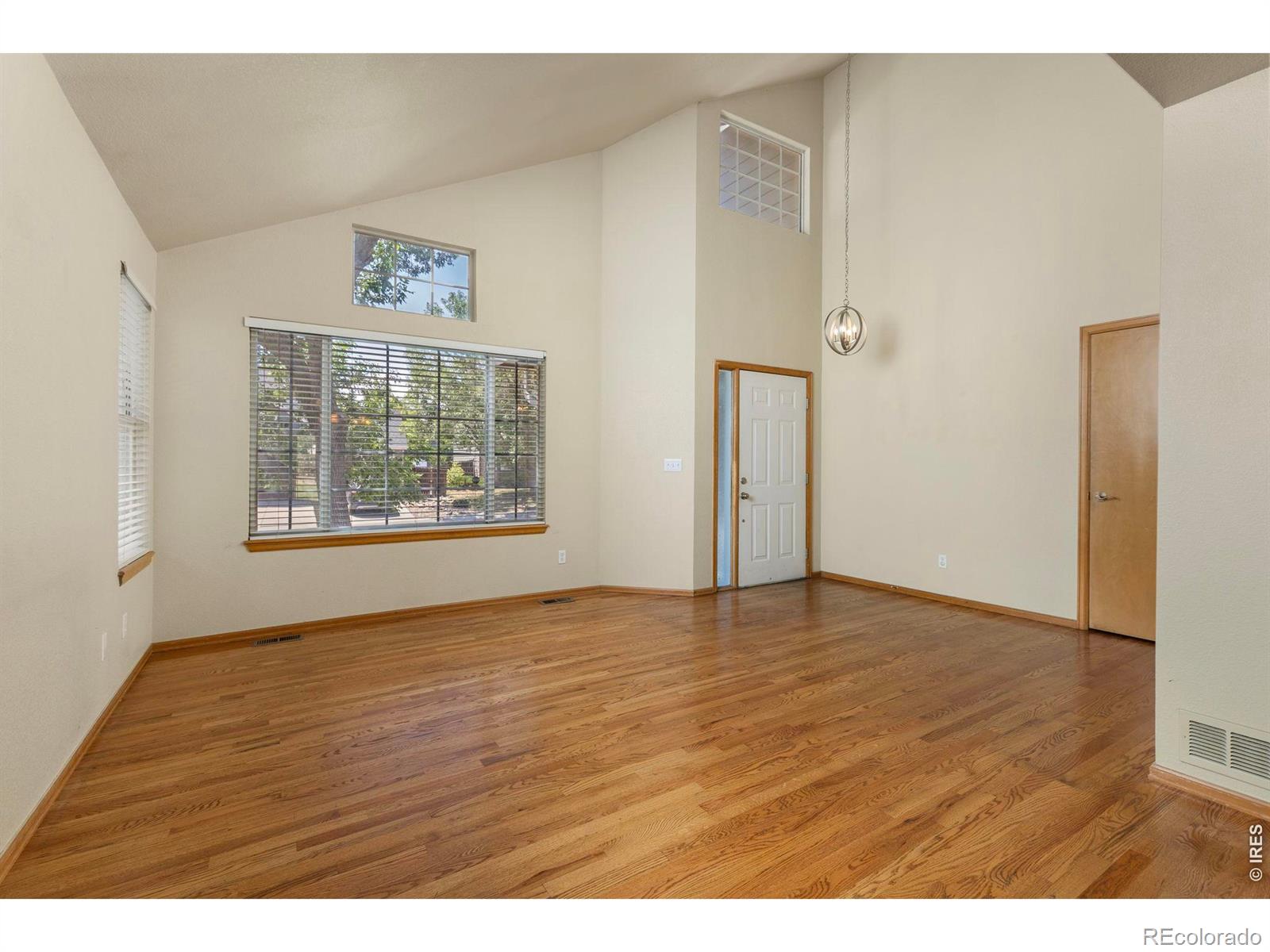 MLS Image #7 for 1630  hemlock way,broomfield, Colorado