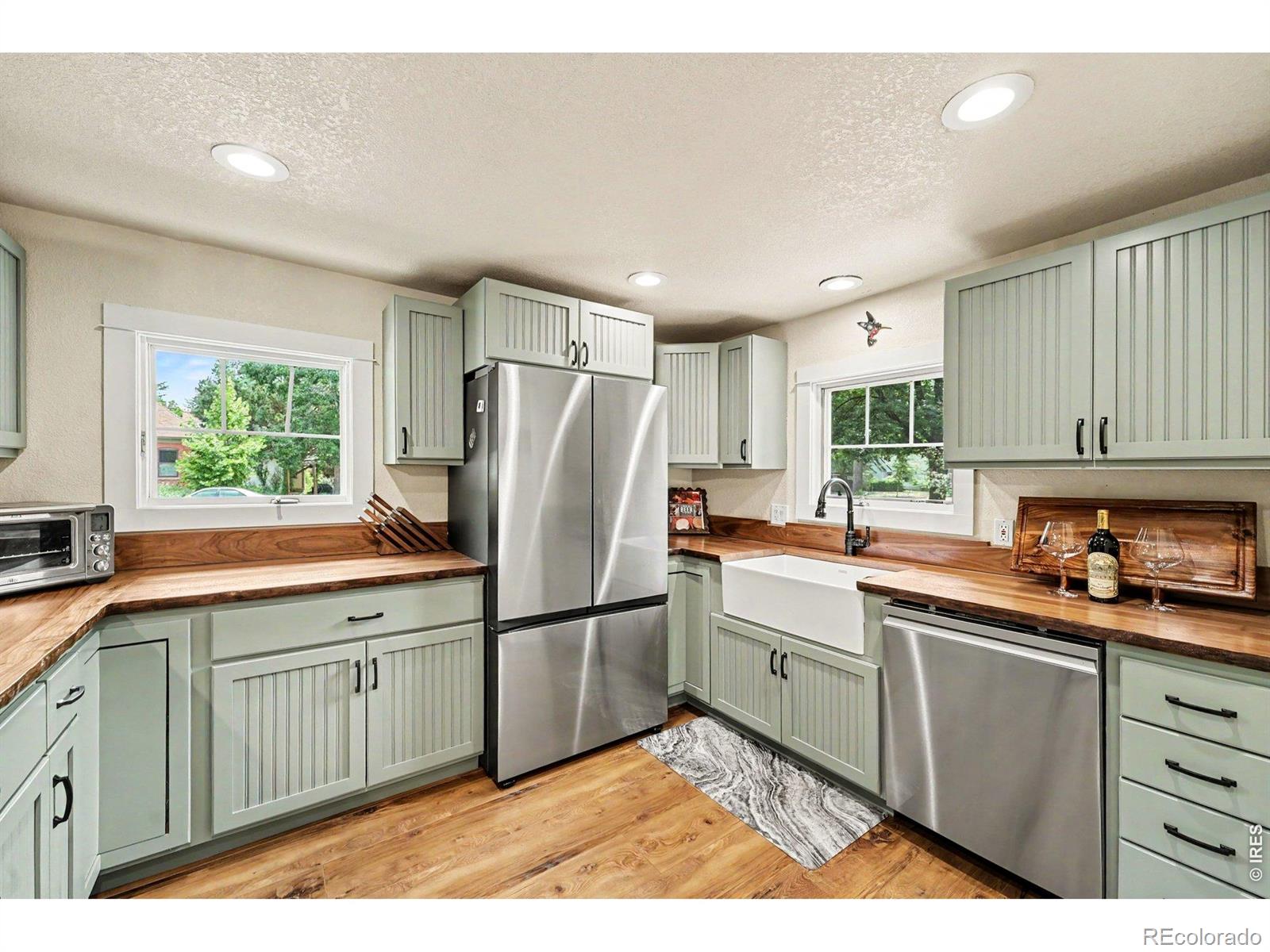 MLS Image #4 for 703 w mountain avenue,fort collins, Colorado
