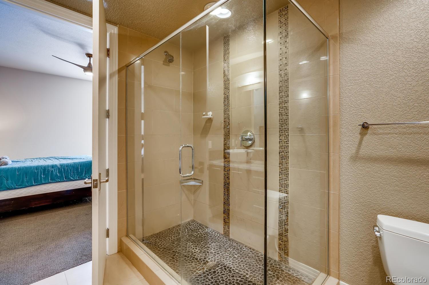 MLS Image #16 for 2650 w front view crescent drive,denver, Colorado