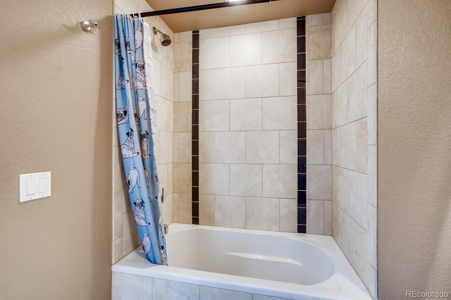 MLS Image #20 for 2650 w front view crescent drive,denver, Colorado