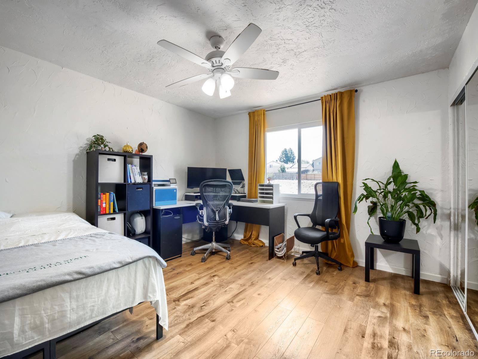 MLS Image #13 for 15562 e bails drive,aurora, Colorado