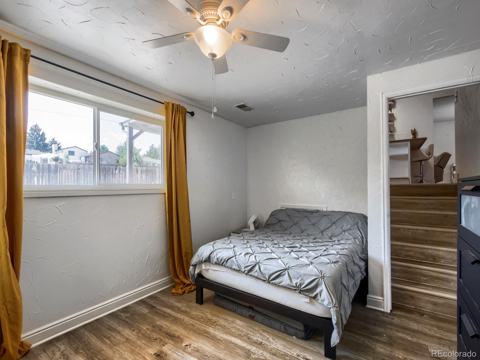 MLS Image #18 for 15562 e bails drive,aurora, Colorado