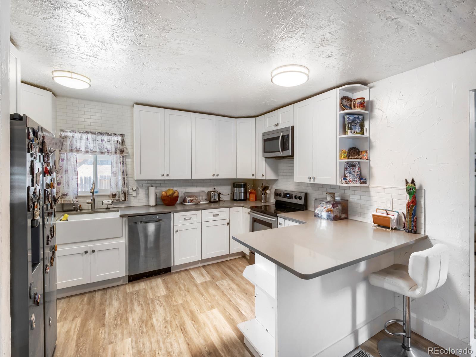MLS Image #8 for 15562 e bails drive,aurora, Colorado