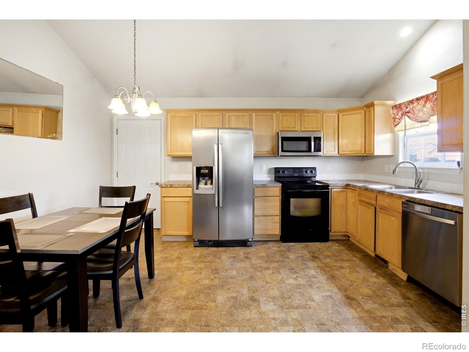 MLS Image #3 for 2810  40th avenue,greeley, Colorado