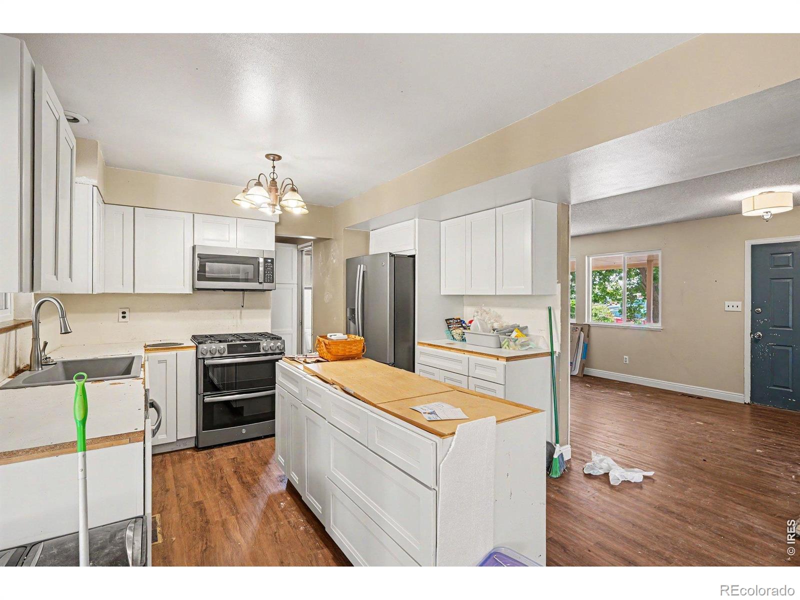 MLS Image #10 for 2900  wagonwheel court,fort collins, Colorado