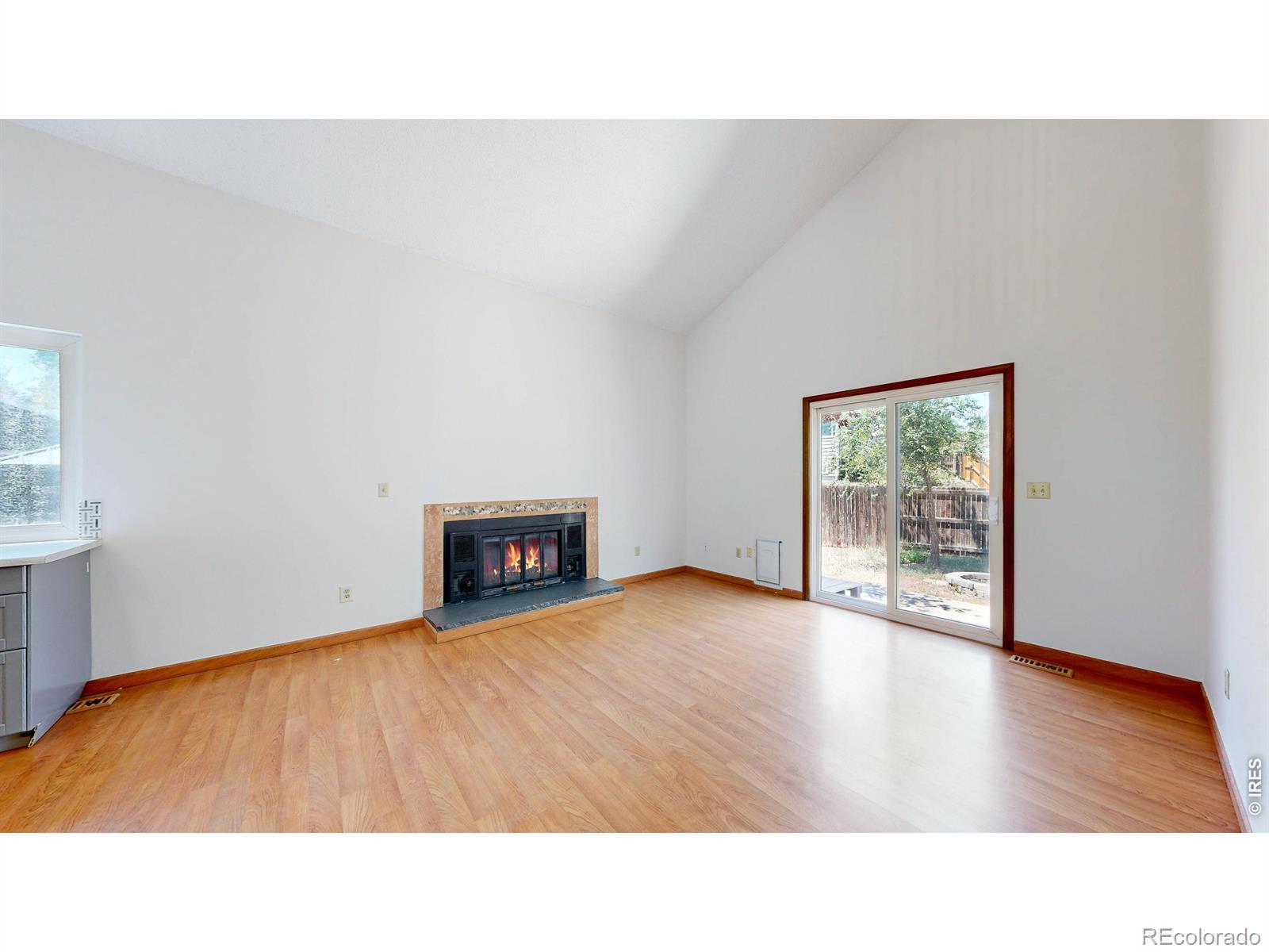MLS Image #5 for 4381 e 126th place,thornton, Colorado