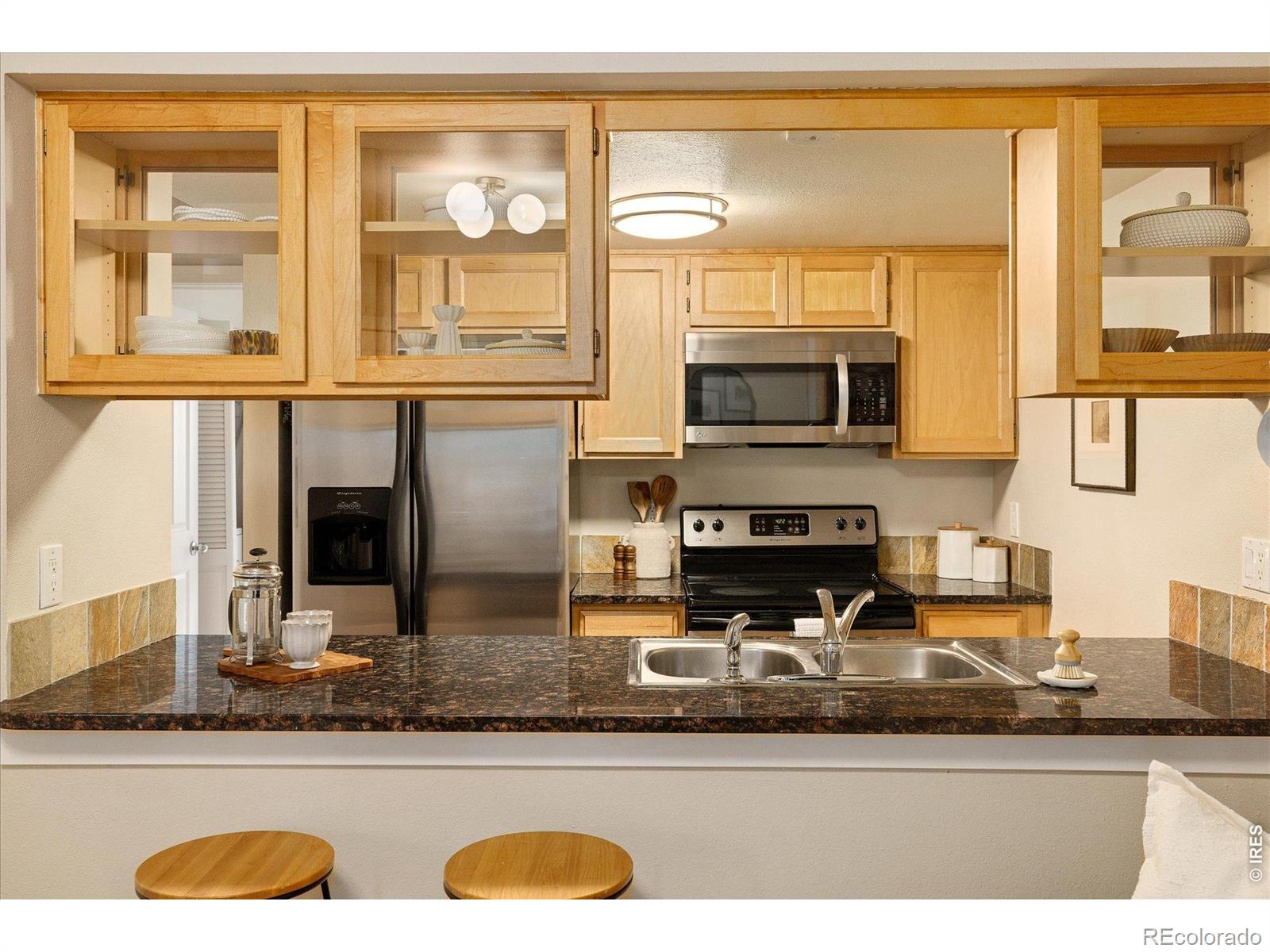 MLS Image #4 for 2253  spruce street,boulder, Colorado