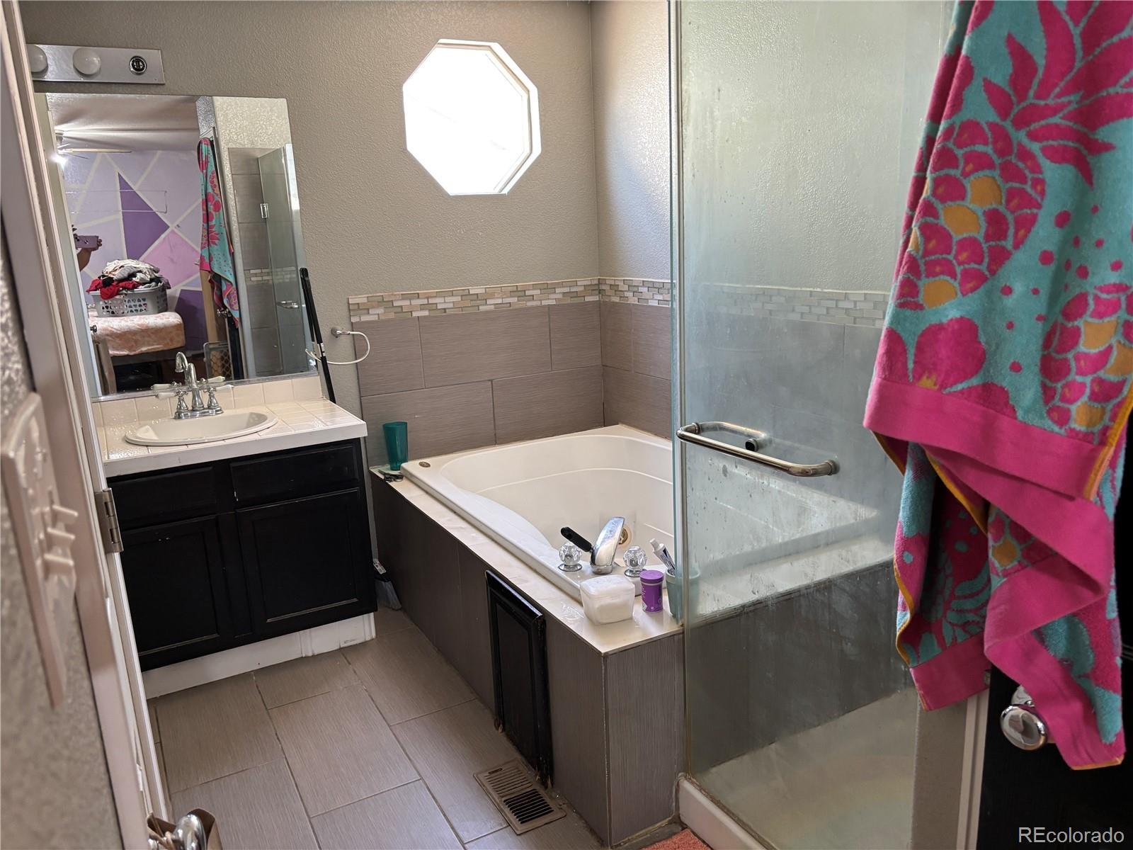 MLS Image #7 for 11373  oakland drive,henderson, Colorado