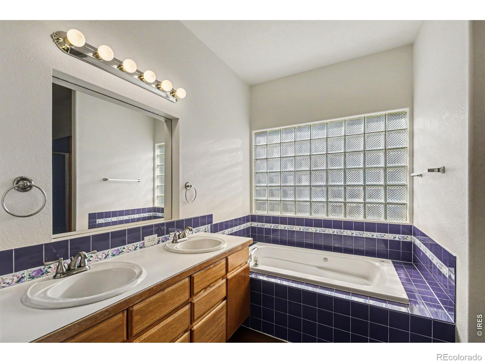 MLS Image #18 for 915  falcon ridge court,eaton, Colorado