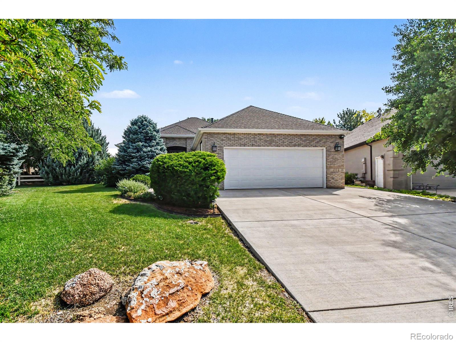 MLS Image #2 for 915  falcon ridge court,eaton, Colorado