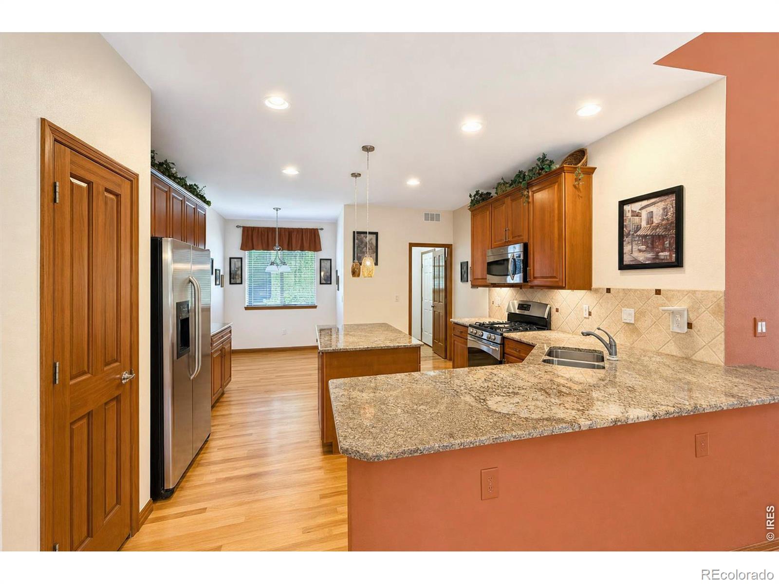 MLS Image #15 for 639  summer hawk drive,longmont, Colorado