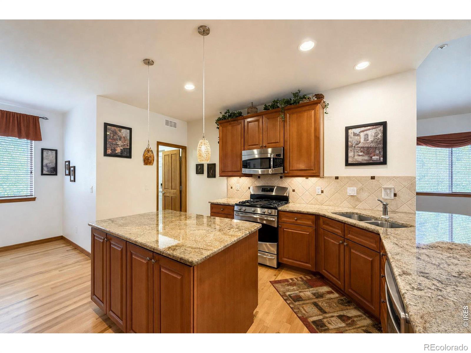 MLS Image #16 for 639  summer hawk drive,longmont, Colorado