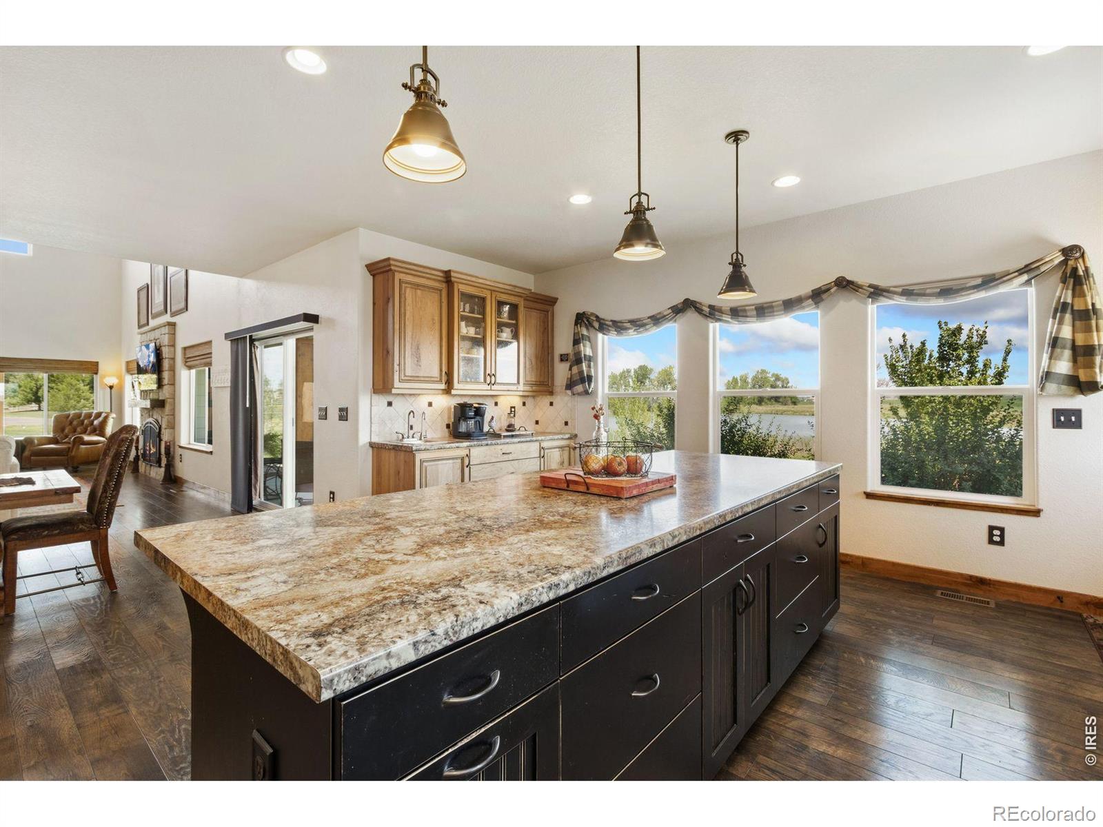 MLS Image #15 for 7250  lakeview court,windsor, Colorado