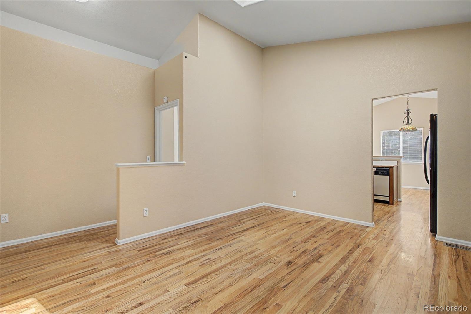 MLS Image #11 for 1024  samuel point,colorado springs, Colorado