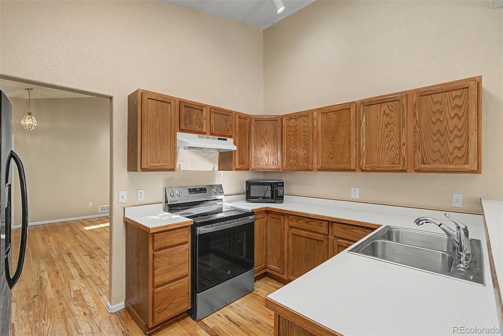 MLS Image #12 for 1024  samuel point,colorado springs, Colorado