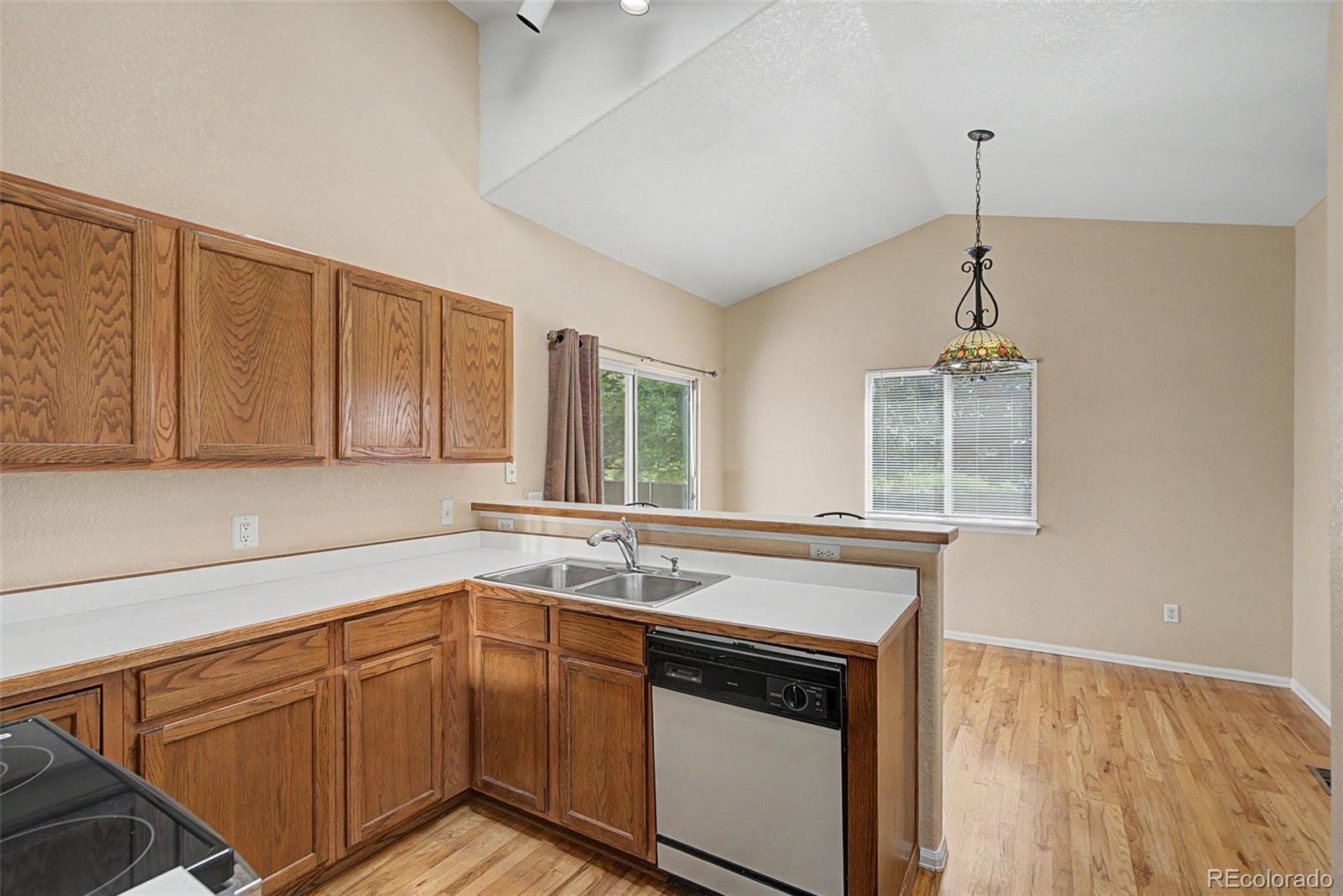 MLS Image #14 for 1024  samuel point,colorado springs, Colorado