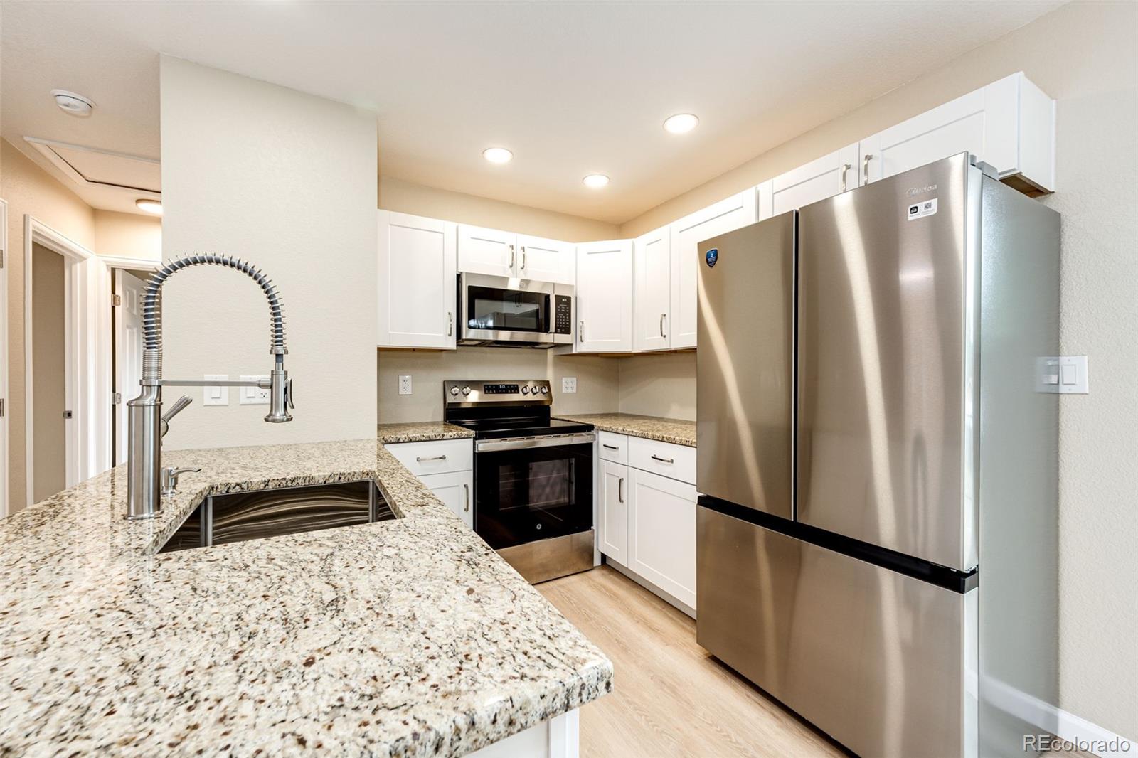 MLS Image #10 for 841 s elbert street,elizabeth, Colorado