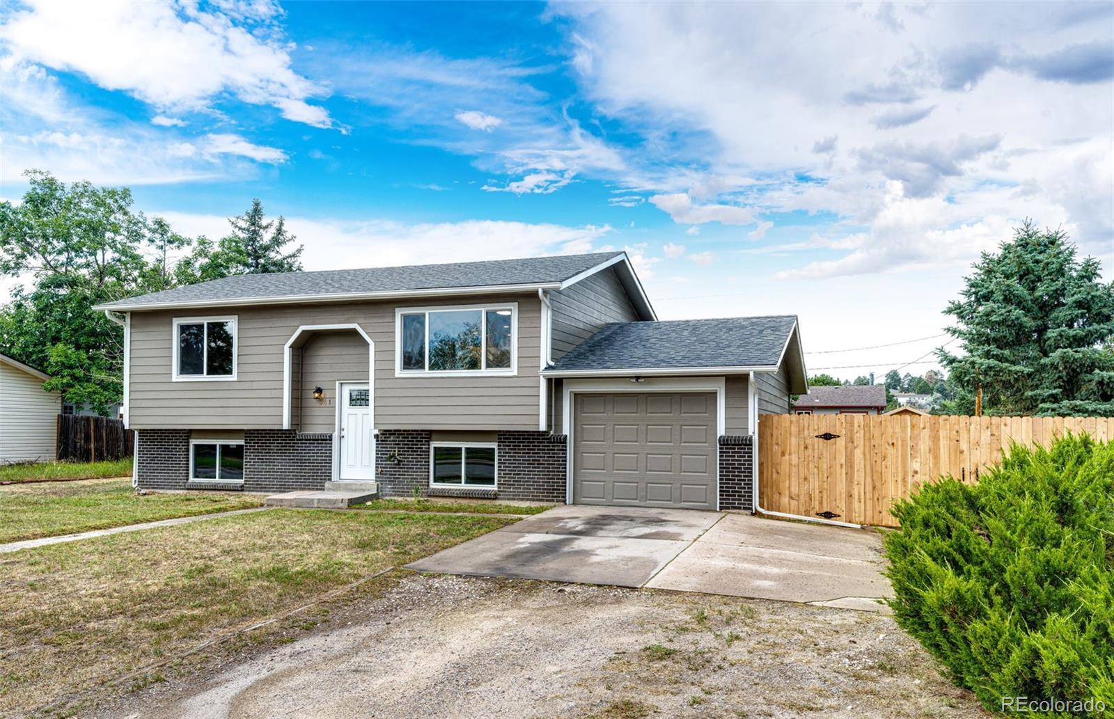 MLS Image #2 for 841 s elbert street,elizabeth, Colorado