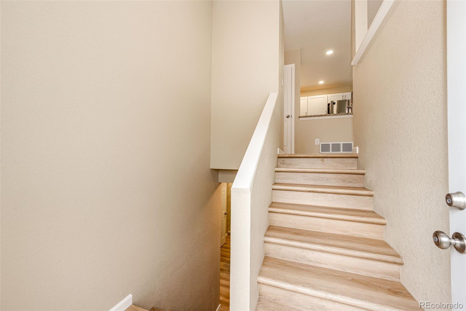 MLS Image #3 for 841 s elbert street,elizabeth, Colorado