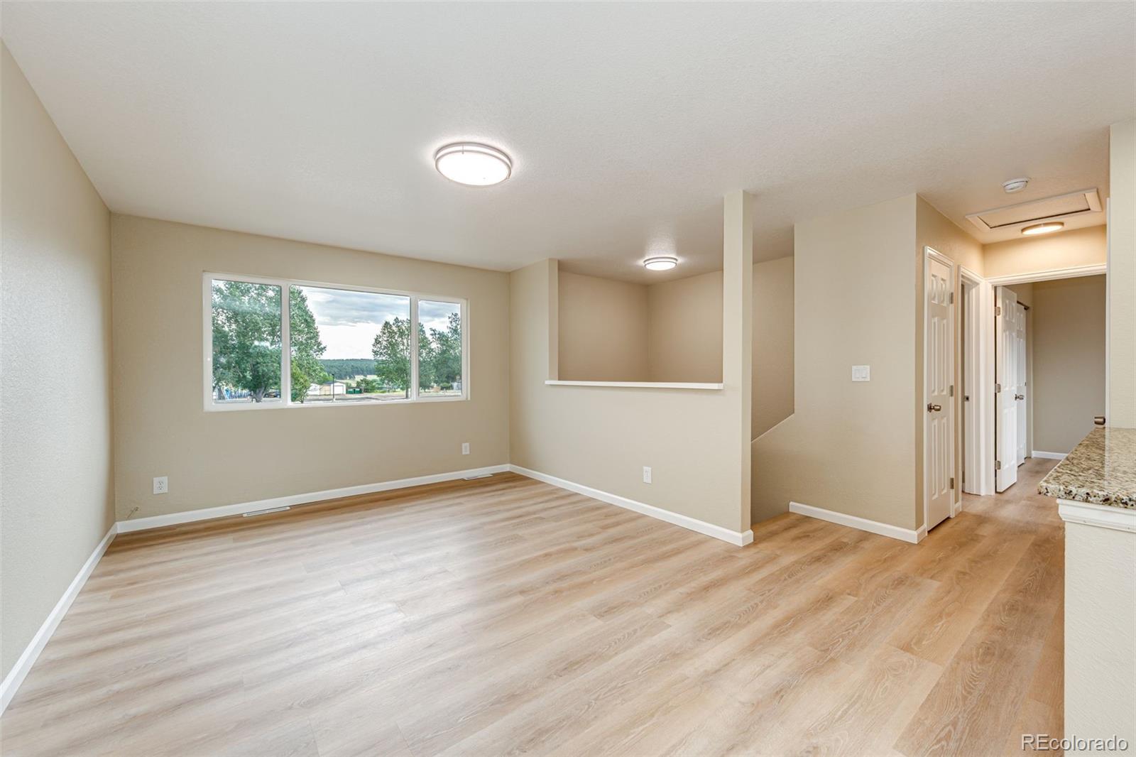 MLS Image #4 for 841 s elbert street,elizabeth, Colorado