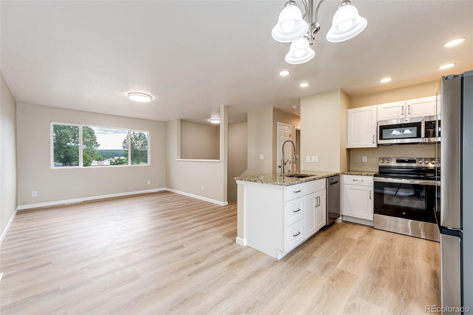 MLS Image #7 for 841 s elbert street,elizabeth, Colorado