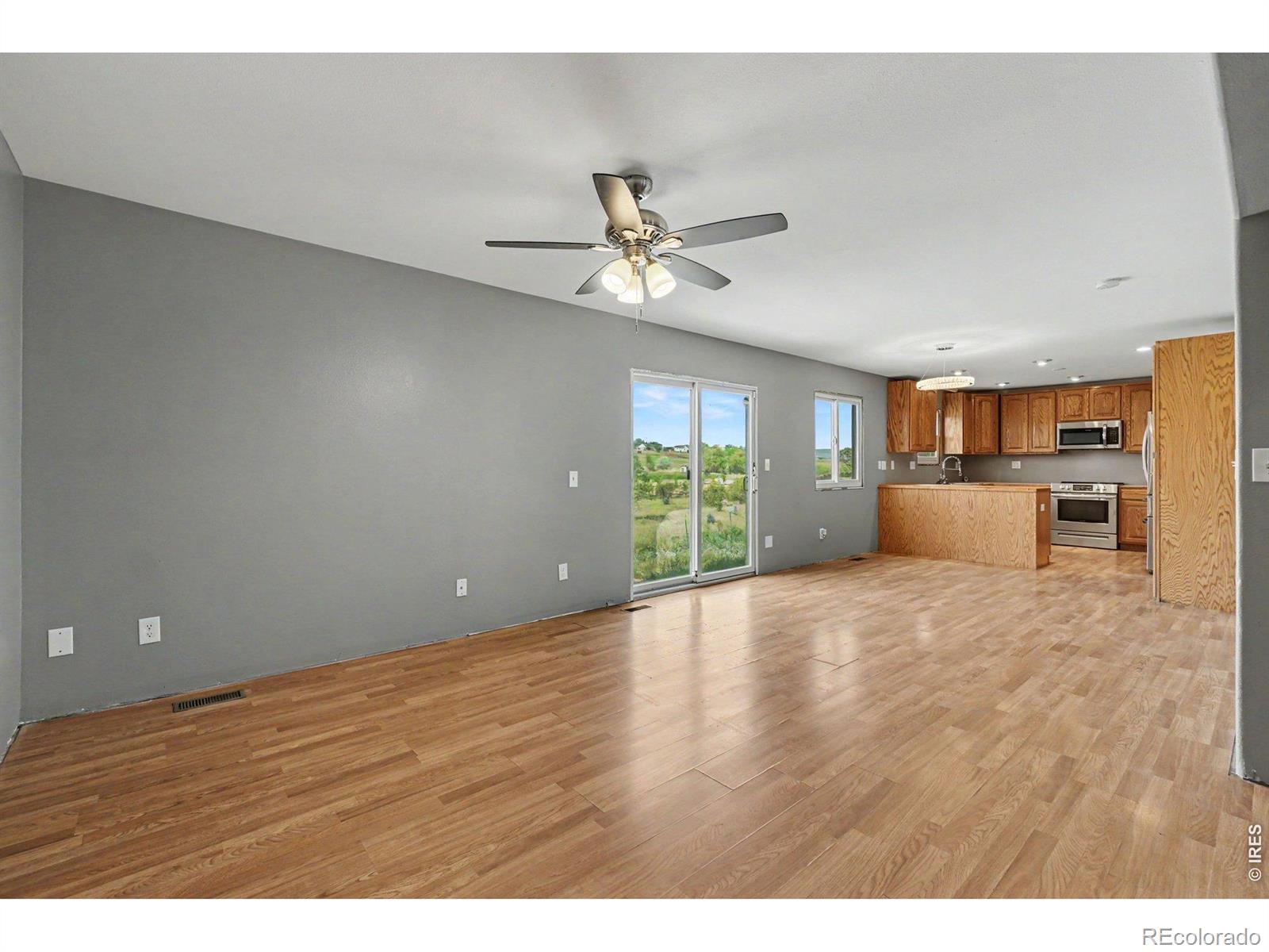 MLS Image #4 for 915  kansas avenue,berthoud, Colorado