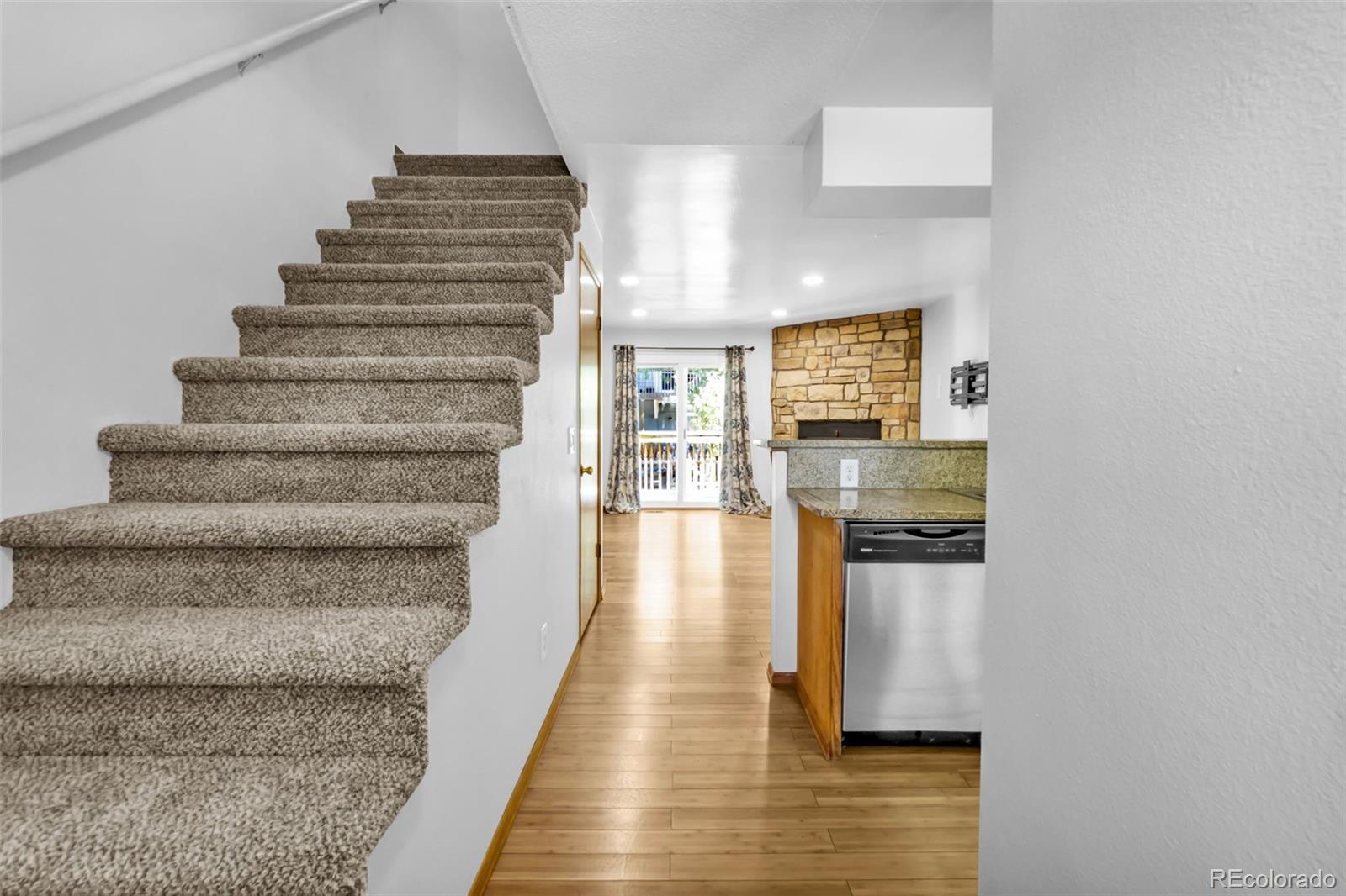 MLS Image #3 for 1699 s trenton street,denver, Colorado