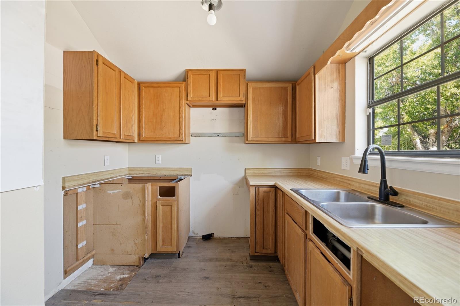 MLS Image #8 for 1030 s zeno way,aurora, Colorado