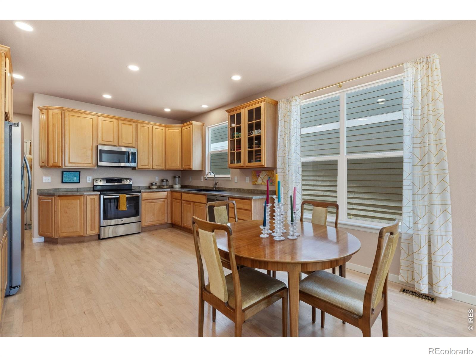 MLS Image #14 for 3809  observatory drive,fort collins, Colorado