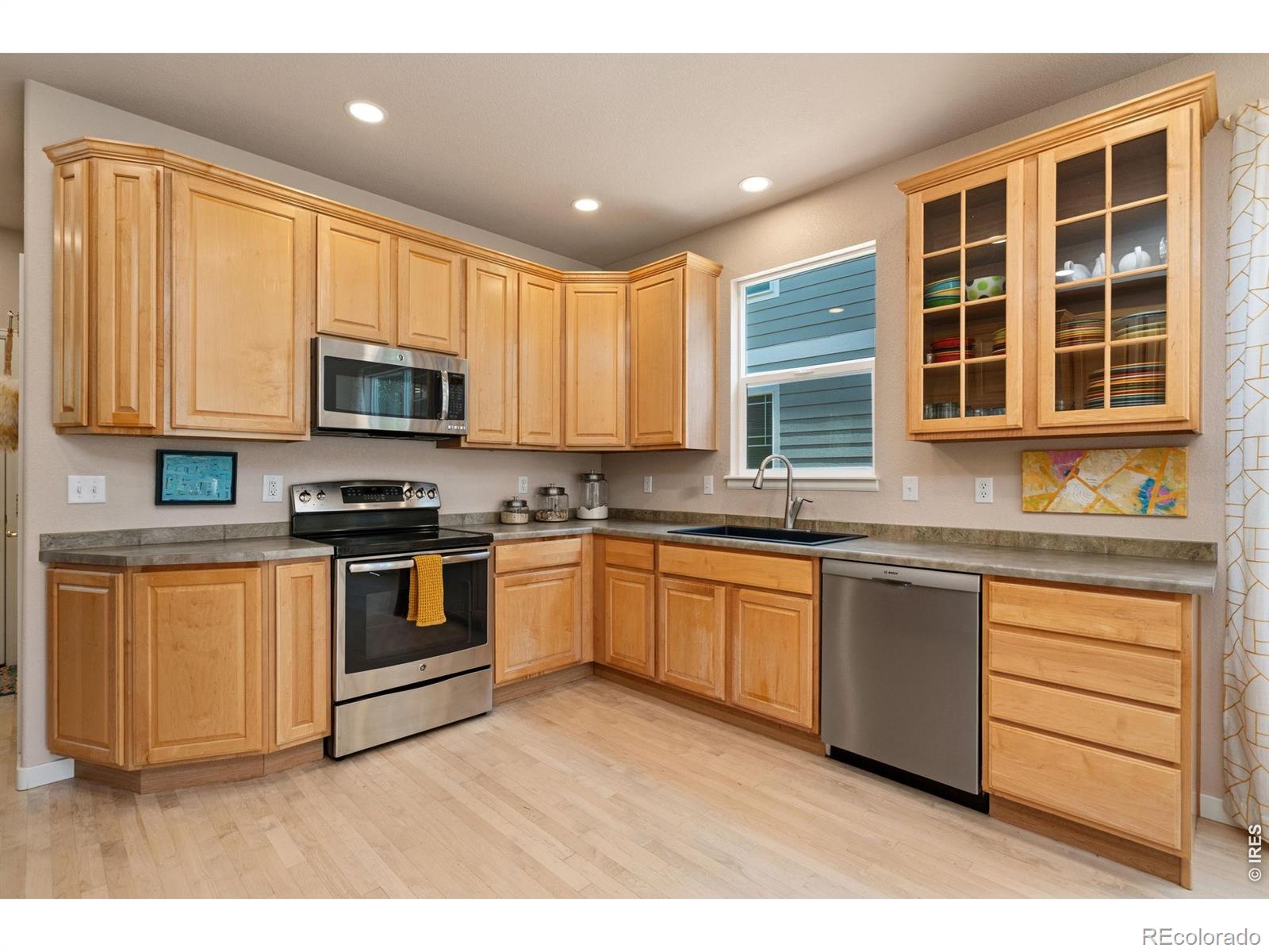 MLS Image #16 for 3809  observatory drive,fort collins, Colorado
