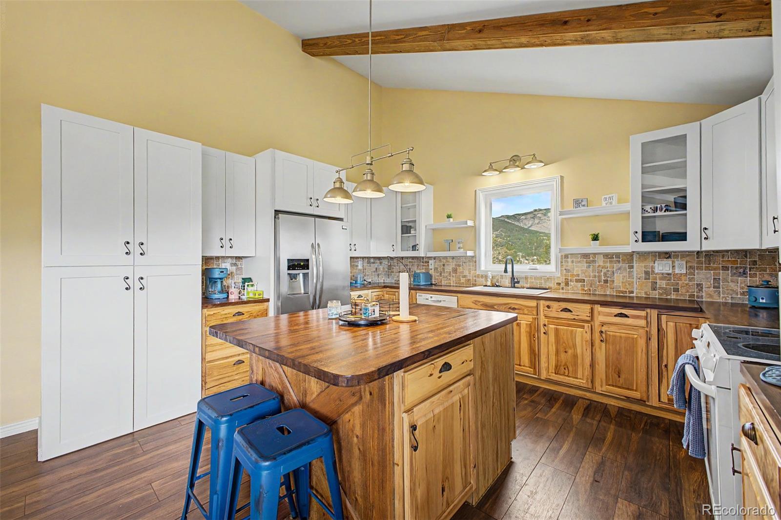MLS Image #10 for 38  navajo court,lyons, Colorado