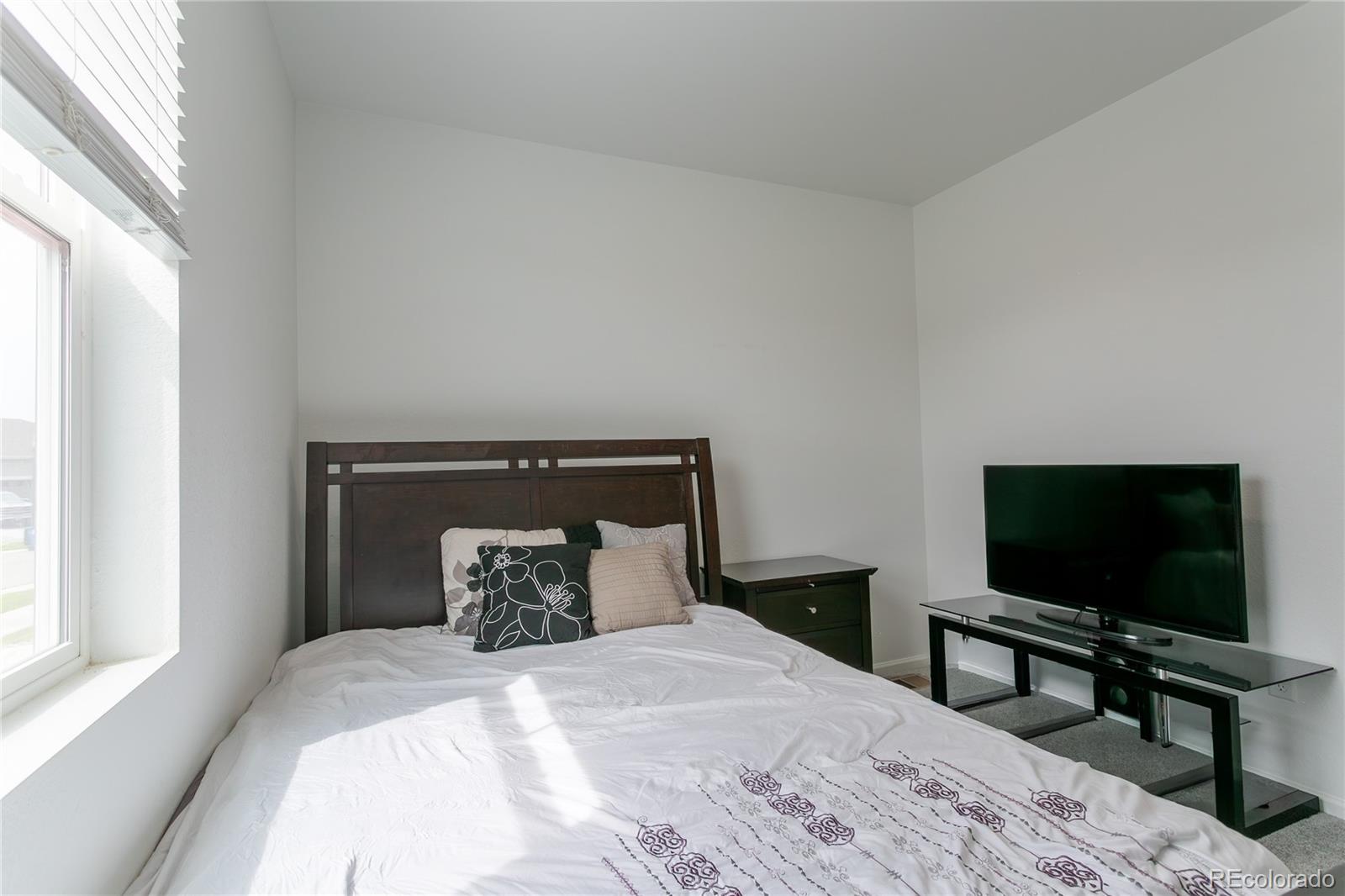 MLS Image #3 for 18953 e 97th avenue,commerce city, Colorado