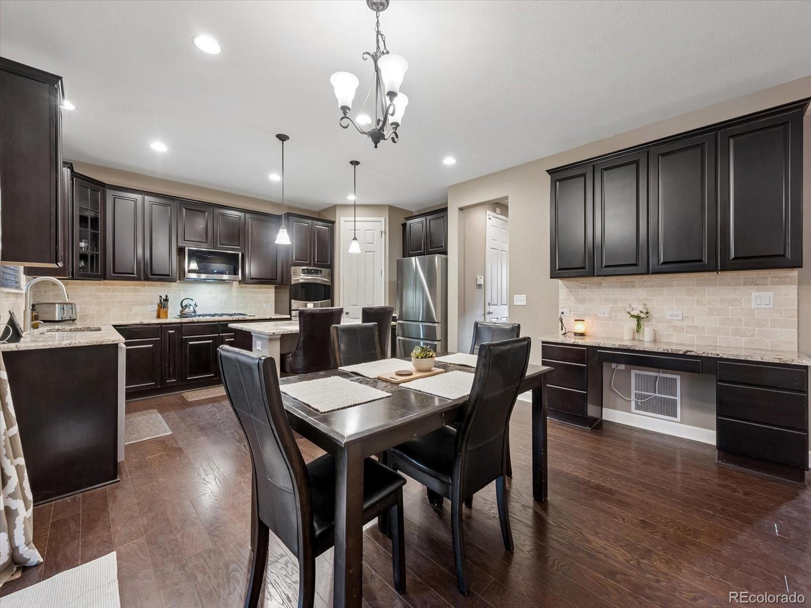 MLS Image #12 for 6320 s langdale way,aurora, Colorado
