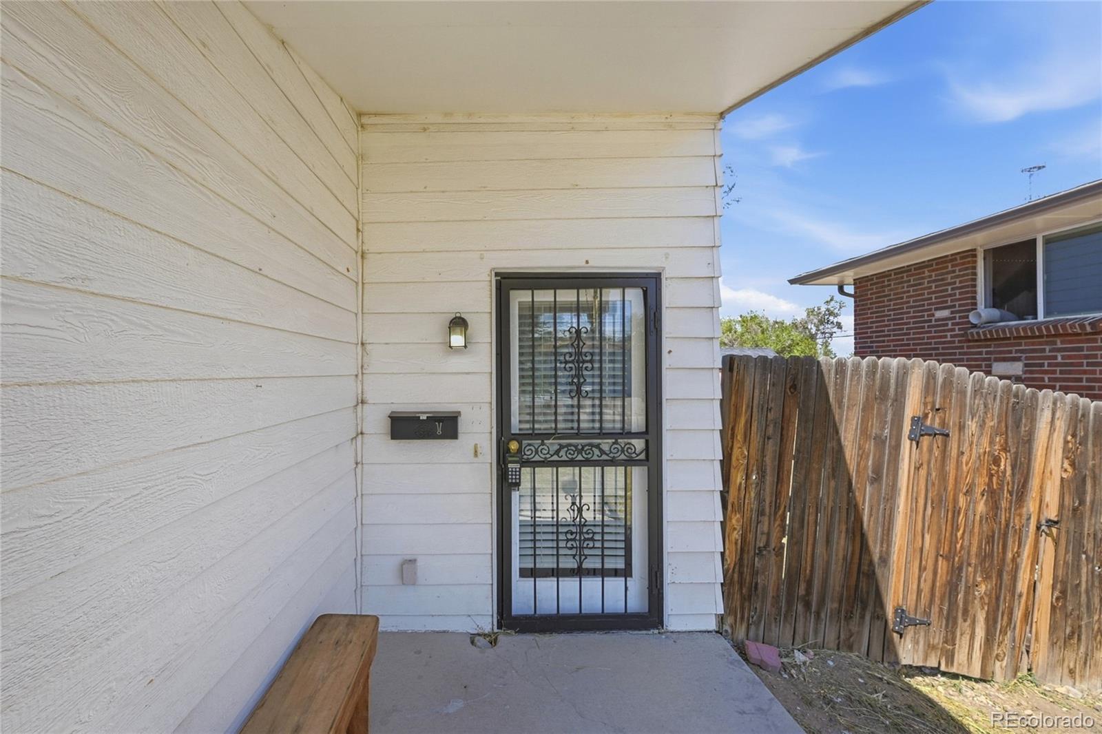 MLS Image #6 for 931 s utica street,denver, Colorado