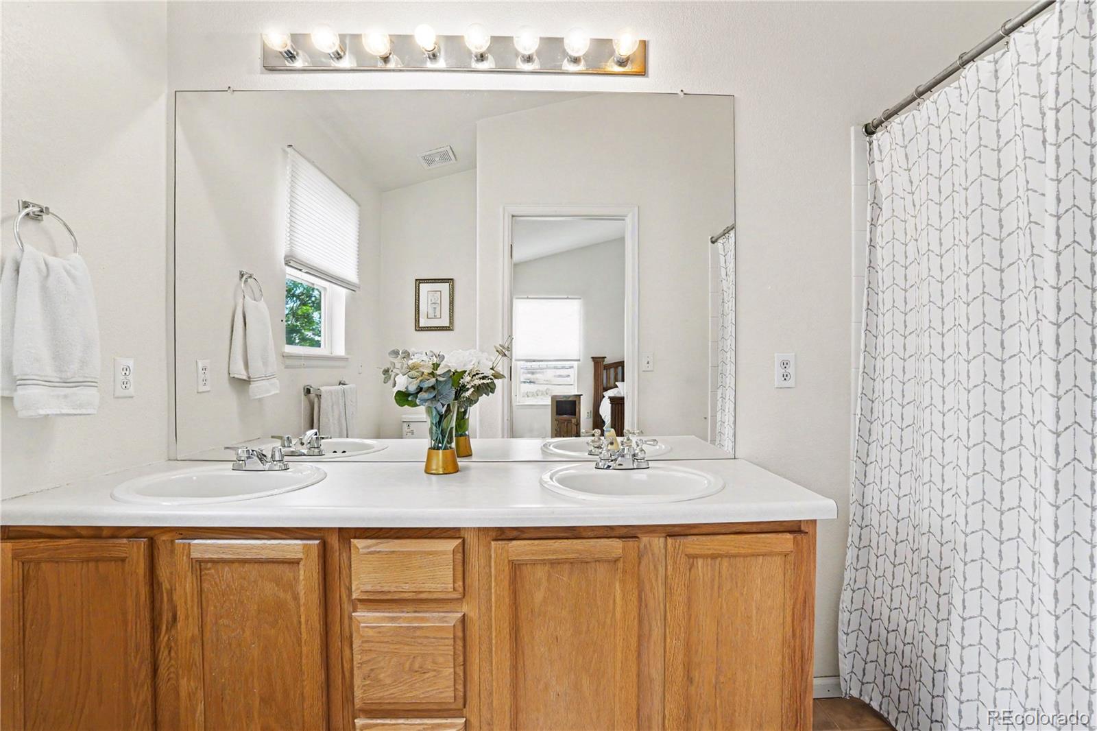 MLS Image #23 for 22398 e oxford drive,aurora, Colorado