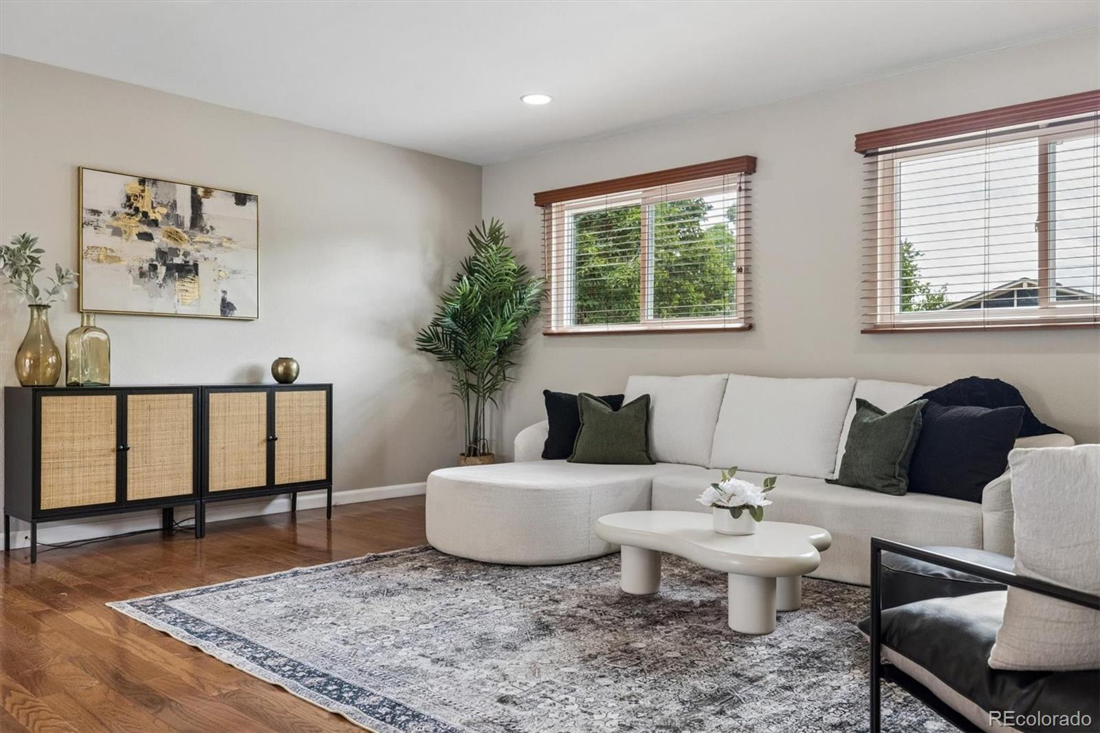 MLS Image #4 for 11931 e hawaii circle,aurora, Colorado