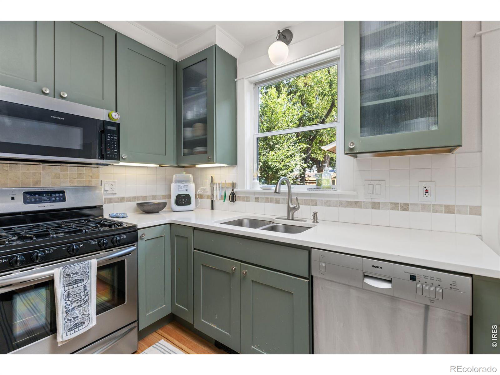 MLS Image #7 for 2324  mapleton avenue,boulder, Colorado