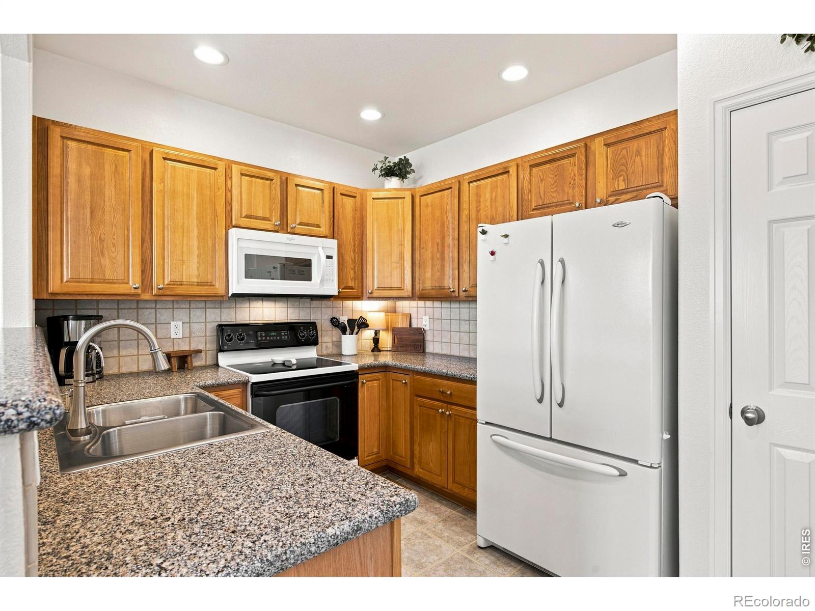 MLS Image #10 for 3030  nunn place,loveland, Colorado