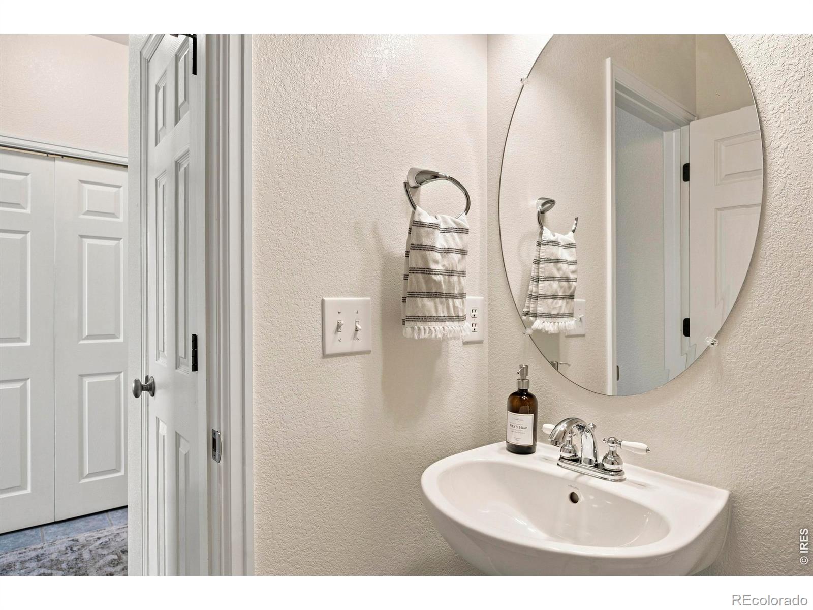 MLS Image #13 for 3030  nunn place,loveland, Colorado