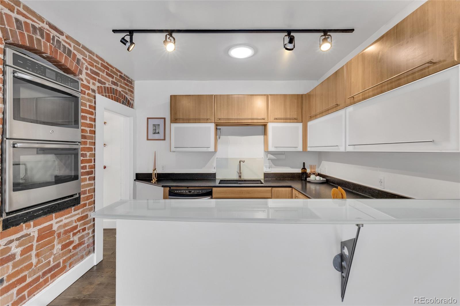 MLS Image #16 for 2539 w 27th avenue,denver, Colorado