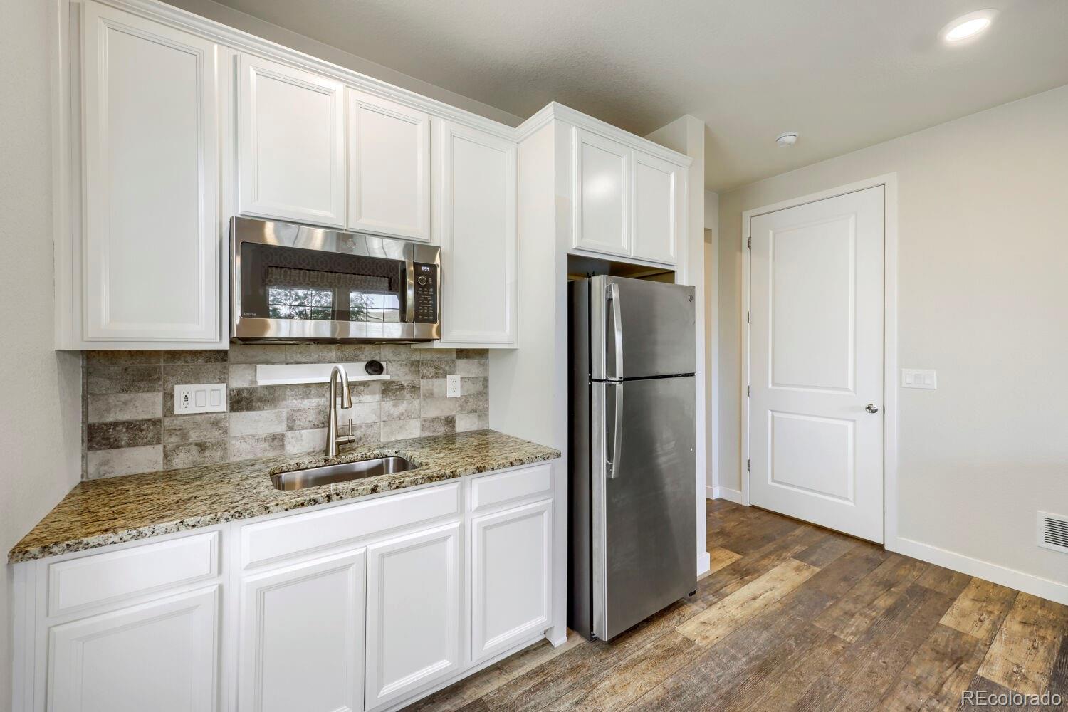MLS Image #10 for 7843  fraser river circle,littleton, Colorado