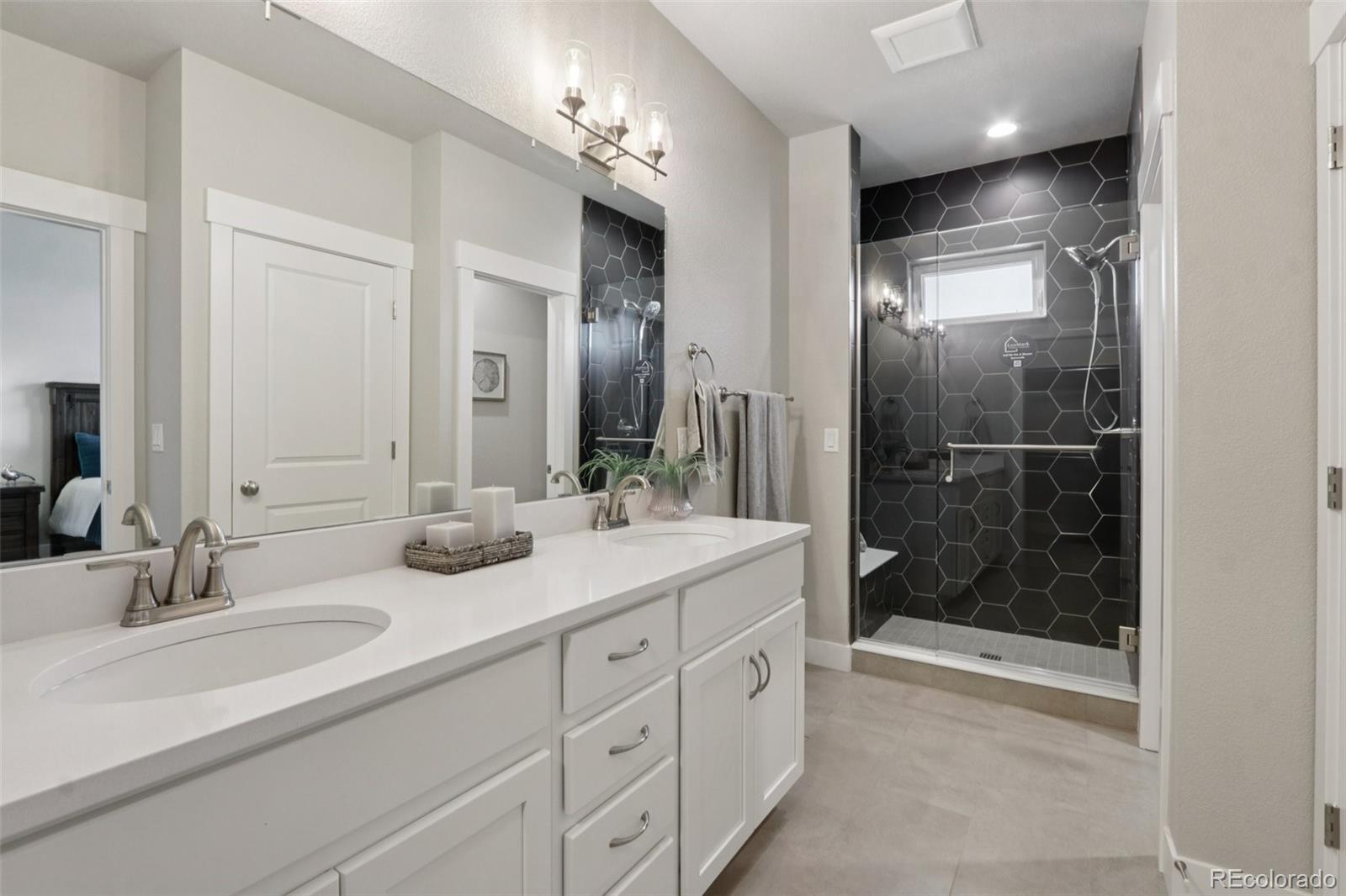 MLS Image #13 for 176  high point drive,longmont, Colorado