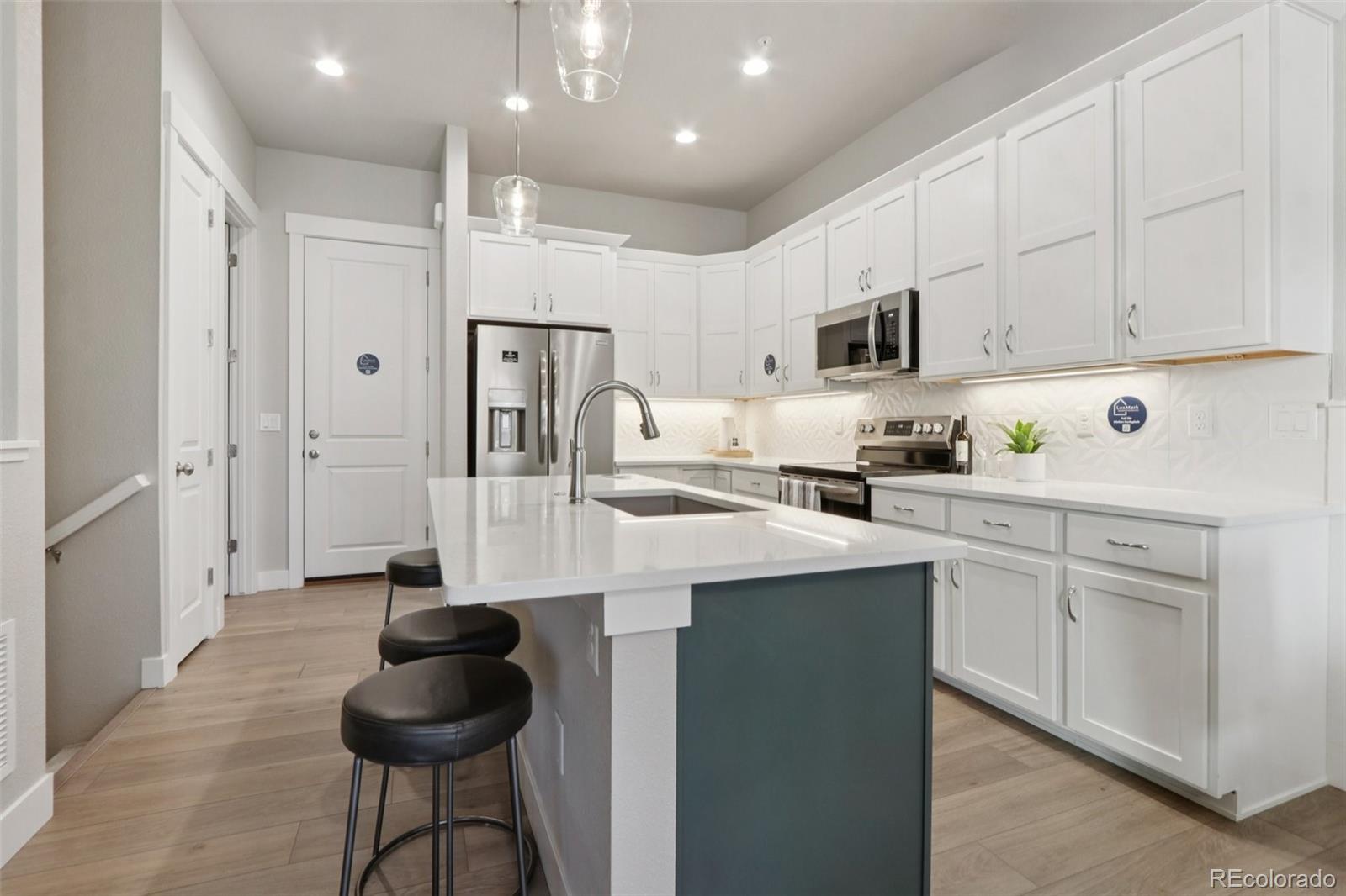 MLS Image #2 for 176  high point drive,longmont, Colorado