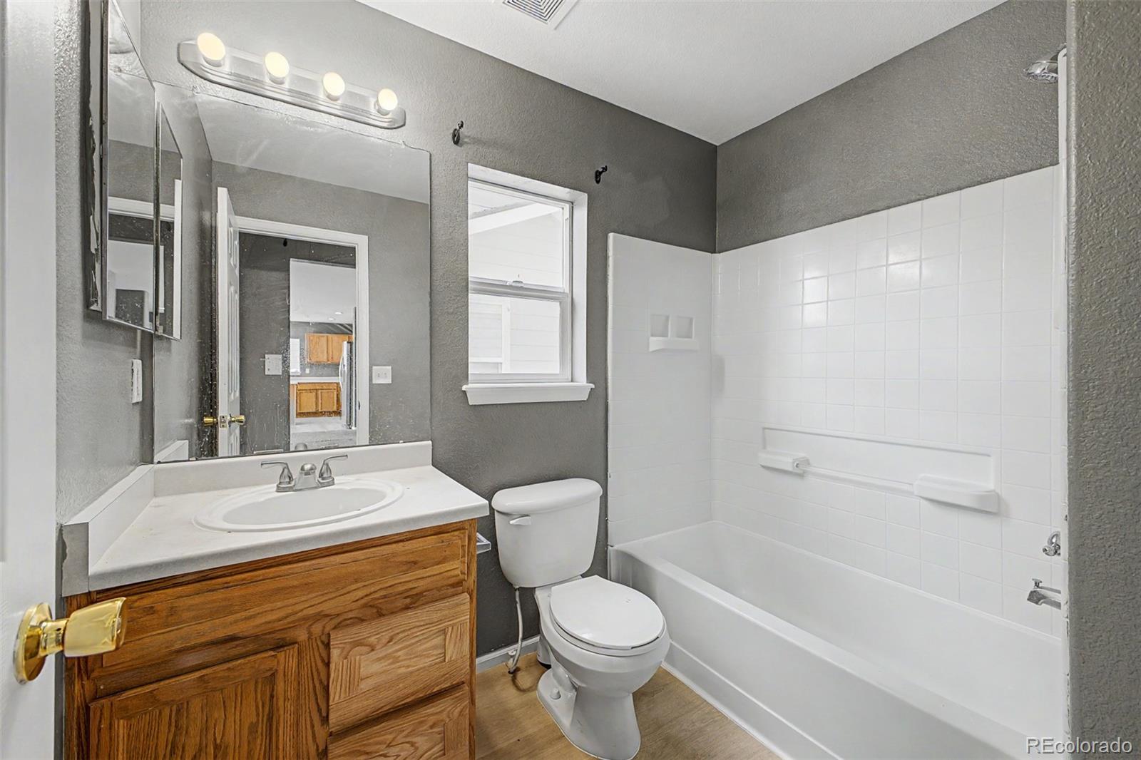 MLS Image #26 for 15372 e 100th court,commerce city, Colorado